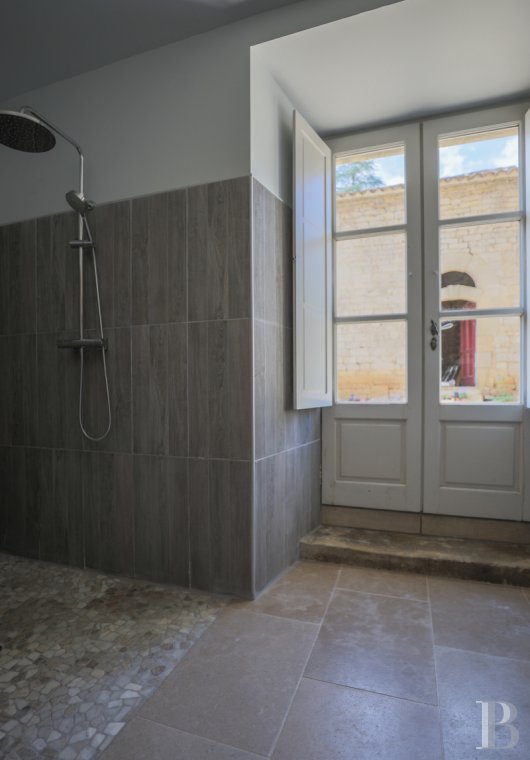 A well preserved and fully restored family chateau in Castanet, Tarn-et-Garonne - photo  n°26